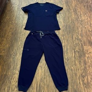 Figs Navy Scrub Set